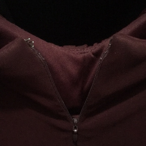 Beautiful Burgundy, mid to knee length dress. - Picture 9 of 12